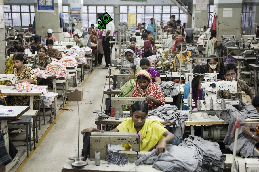 sweatshop2.jpg.2329af62e002198398623a395274c4ad.jpg